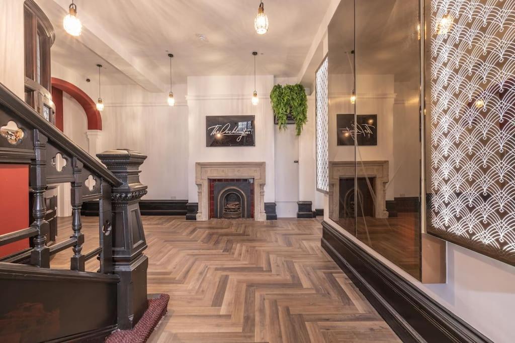 The Pocklington - The Golden Mile Suite Лестер Экстерьер фото