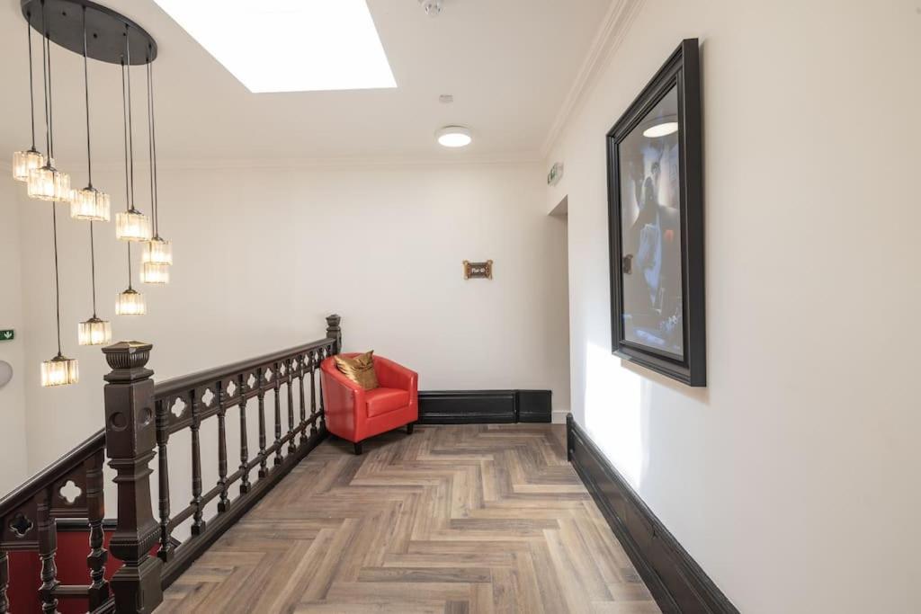 The Pocklington - The Golden Mile Suite Лестер Экстерьер фото